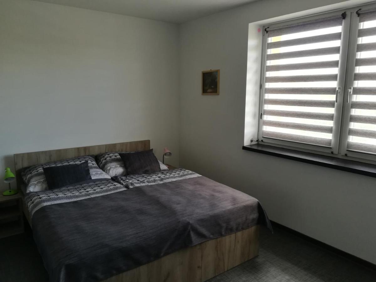 Penzion Šápara Velké Bílovice Exterior foto